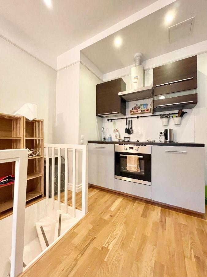 Appartement Cosy Studio In Historical Building. City Center à Tallinn Extérieur photo